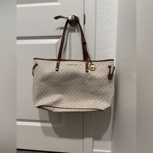 Michael Kors Tote